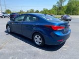 Used 2015 Hyundai Elantra SE image 3