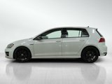 Used 2017 Volkswagen Golf R 4-Door image 2