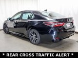 Used 2022 Toyota Camry SE image 5