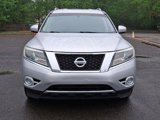 Used 2014 Nissan Pathfinder SV image 3