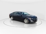 Used 2023 Chevrolet Malibu LT image 2