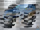 Used 2019 Chevrolet Equinox LT image 2