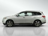 Used 2015 Nissan Pathfinder Platinum image 2