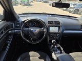 Used 2018 Ford Explorer XLT w/ Equipment Group 202A image 2