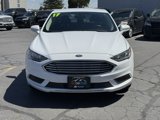 Used 2017 Ford Fusion SE w/ Fusion SE Technology Package image 2