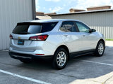 Used 2022 Chevrolet Equinox LT w/ Driver Convenience Package image 3