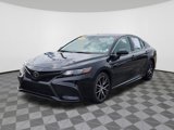 Used 2022 Toyota Camry SE image 2