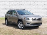 Used 2019 Jeep Cherokee Latitude w/ Cold Weather Group image 1