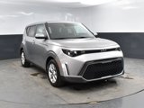 Used 2023 Kia Soul LX w/ LX Technology Package image 3