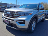 Certified 2022 Ford Explorer XLT w/ Equipment Group 202A image 4