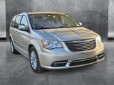 Used 2013 Chrysler Town & Country Limited w/ Luxury Group image 3