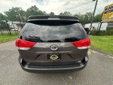 Used 2013 Toyota Sienna XLE image 6