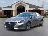 Used 2023 Nissan Altima 2.5 SV image 2