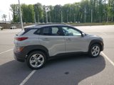Used 2022 Hyundai Kona SEL w/ Convenience Package image 4