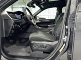 Used 2025 Jeep Grand Cherokee Laredo X image 3
