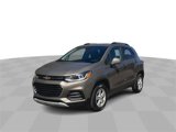 Certified 2022 Chevrolet Trax LT w/ LT Convenience Package image 3