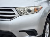Used 2013 Toyota Highlander FWD image 5