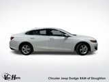 Used 2022 Chevrolet Malibu LT image 2