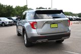 Used 2022 Ford Explorer XLT w/ Equipment Group 202A image 4