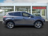 Used 2018 Toyota RAV4 XLE image 3