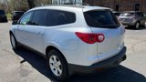 Used 2012 Chevrolet Traverse LT image 3