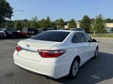 Used 2016 Toyota Camry LE image 5