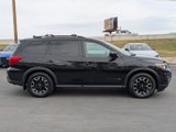 Used 2019 Nissan Pathfinder SL image 2