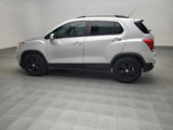 Used 2020 Chevrolet Trax LT w/ Sun & Sound Package image 3