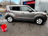 Used 2015 Kia Soul EV + image 2
