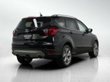 Used 2019 Ford Escape Titanium image 5