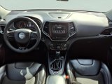 Used 2020 Jeep Cherokee Latitude Plus image 2