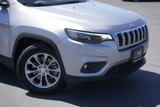 Used 2019 Jeep Cherokee Latitude Plus w/ Comfort/Convenience Group image 3