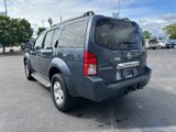 Used 2005 Nissan Pathfinder SE w/ (P01) Se Premium Pkg image 4