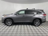 Used 2019 Toyota Highlander XLE image 4