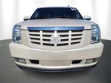 Used 2010 Cadillac Escalade ESV Premium image 2
