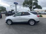 Used 2018 Chevrolet Equinox LT image 3