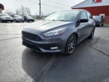 Used 2018 Ford Focus SE w/ SE Appearance Package image 2