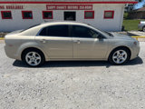 Used 2010 Chevrolet Malibu LS image 2