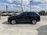 Used 2019 Toyota RAV4 LE image 6