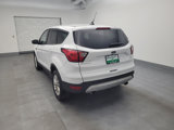 Used 2019 Ford Escape SE image 5