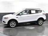 Used 2017 Ford Escape SE w/ Equipment Group 201A image 2