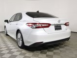 Used 2019 Toyota Camry XLE image 4