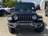 Used 2023 Jeep Gladiator Overland image 2