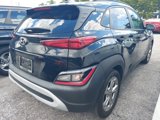 Certified 2023 Hyundai Kona SEL w/ Convenience Package image 3