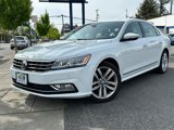 Used 2016 Volkswagen Passat 1.8T SEL Premium image 2
