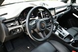 Certified 2024 Porsche Macan image 4
