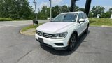 Used 2019 Volkswagen Tiguan SEL image 2