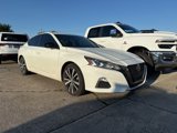 Used 2020 Nissan Altima 2.5 SR image 2