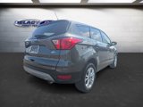 Used 2019 Ford Escape SE image 5