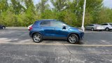 Used 2019 Chevrolet Trax LT w/ Driver Confidence Package image 2